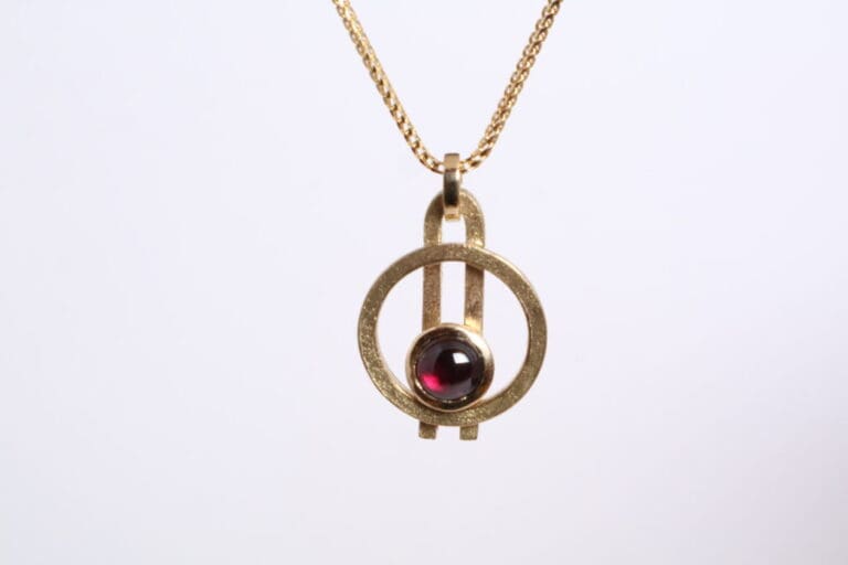 Garnet-in-gold-slider-pendant